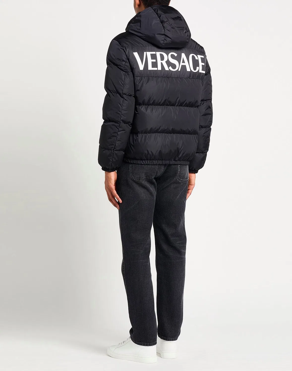 Мужская пуховая куртка с принтом Versace, черный — фото 3