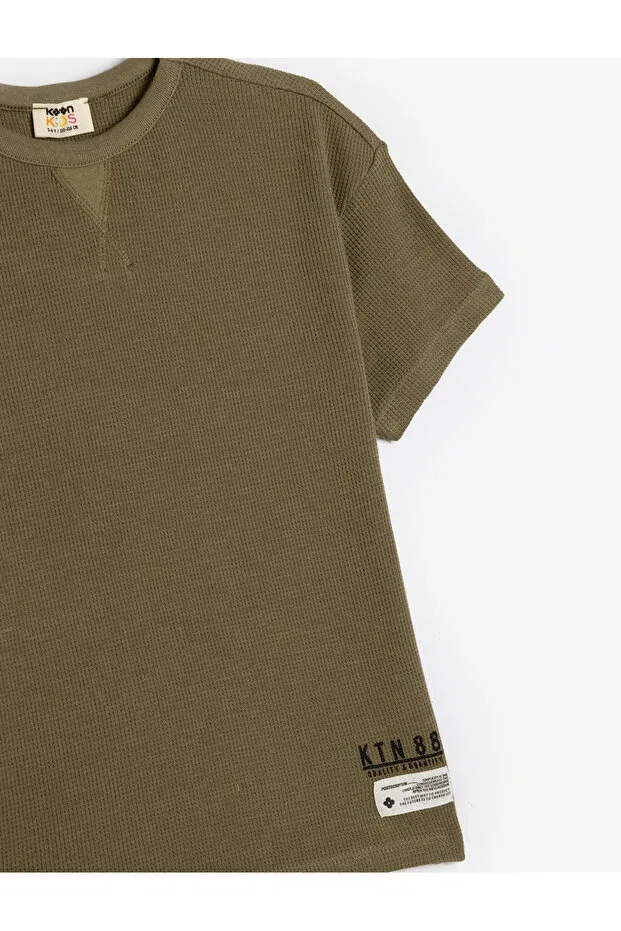 Детская футболка с принтом Basic t-shirt short sleeve crew neck textured cotton Koton, Khaki — фото 3