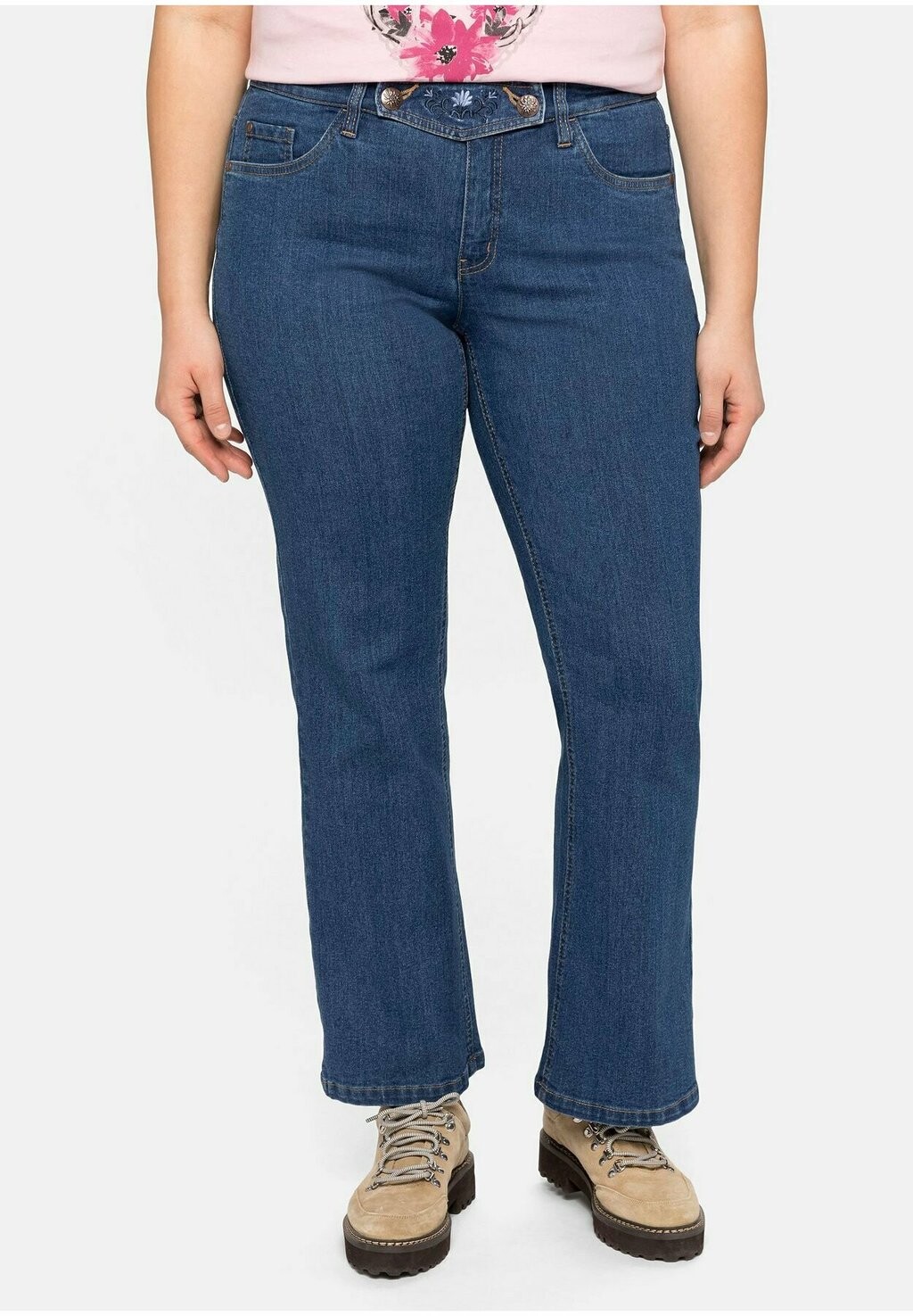 

Джинсы Bootcut Sheego
