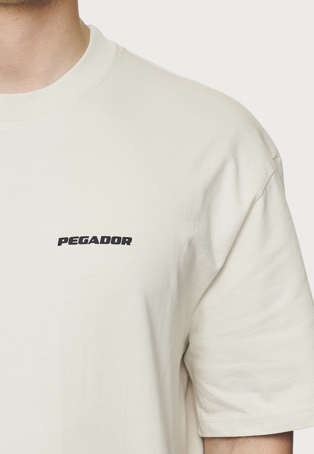 

Базовая футболка LOGO TEE Pegador, бежевый