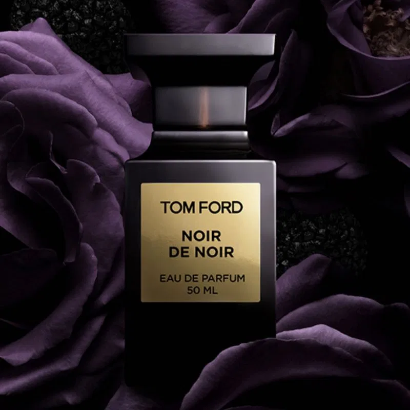 Парфюмерная вода Blackest Black 50мл TOM FORD, Black — фото 3