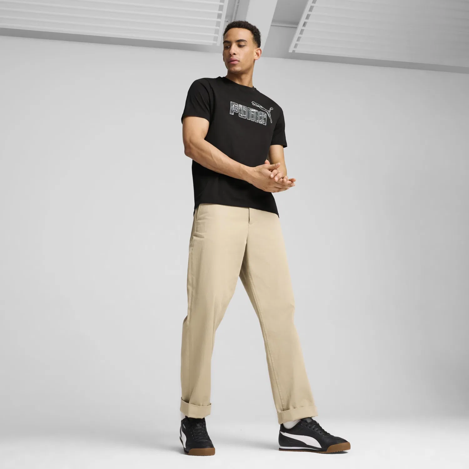 Детские кроссовки для мальчиков с геометрическим принтом PUMA Turino II PUMA, Navy Blue — фото 3