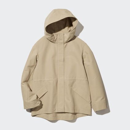 

Куртка Uniqlo Mountaineering Waterproof, 31 бежевый