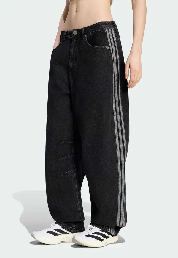 Джинсы свободного кроя Barrel pnt d Adidas Originals, черный