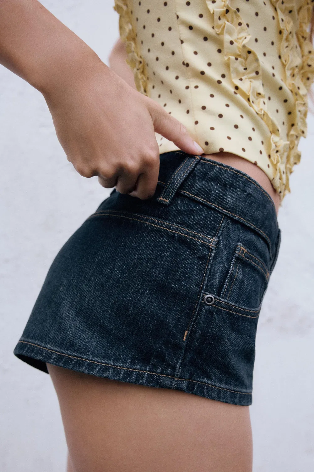 Джинсовые шорты TRF средней посадки ZARA, Dark indigo — фото 4
