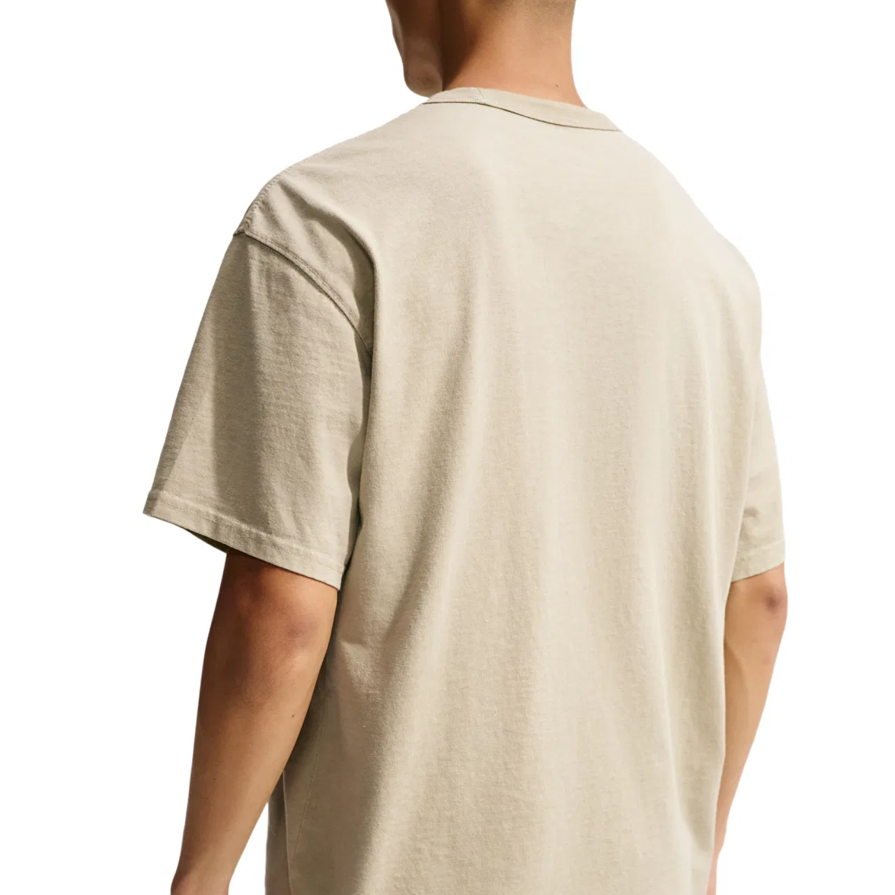 Мужская футболка свободного кроя с предварительной стиркой Nike NSW Loose Pre Wash Essential T-Shirt, Desert Khaki — фото 2