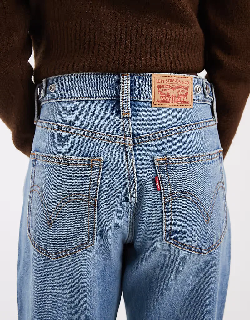 Джинсы Levi's с расклешенными штанинами, синие — фото 4