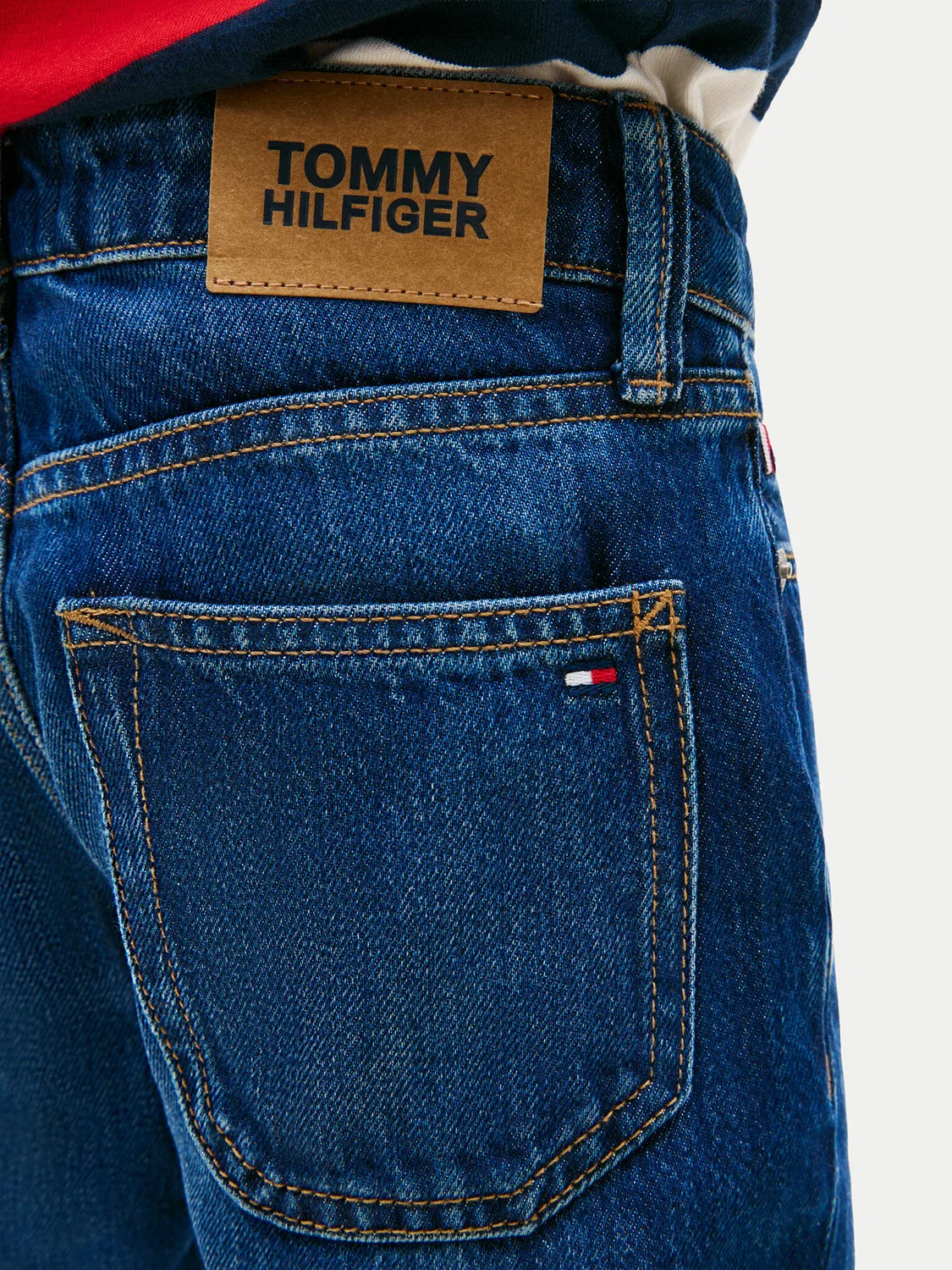 Джинсы стандартного кроя для мальчика Tommy Hilfiger, темно-синий — фото 4