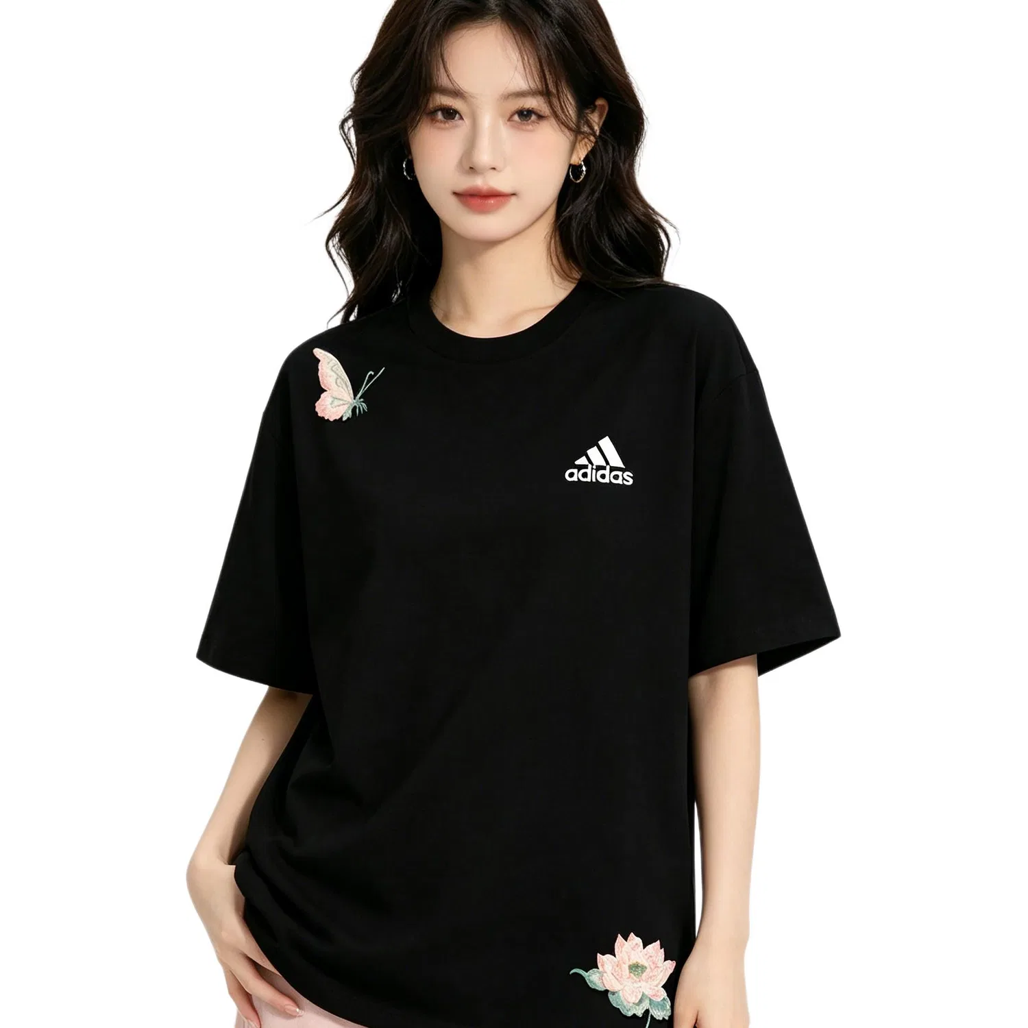 Футболка с вышивкой Adidas Must Haves черная — фото 4