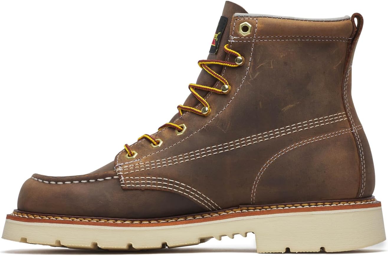 Ботинки Thorogood American Heritage 6 Moc Toe для мужчин - из кожи полного зерна, устойчивые к скольжению и маслу, с электрозащитой (EH), темно-зеленый — фото 4