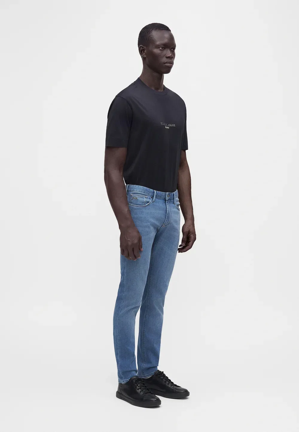 Брюки с карманами - джинсы зауженного кроя Emporio Armani, Light Blue Denim — фото 4