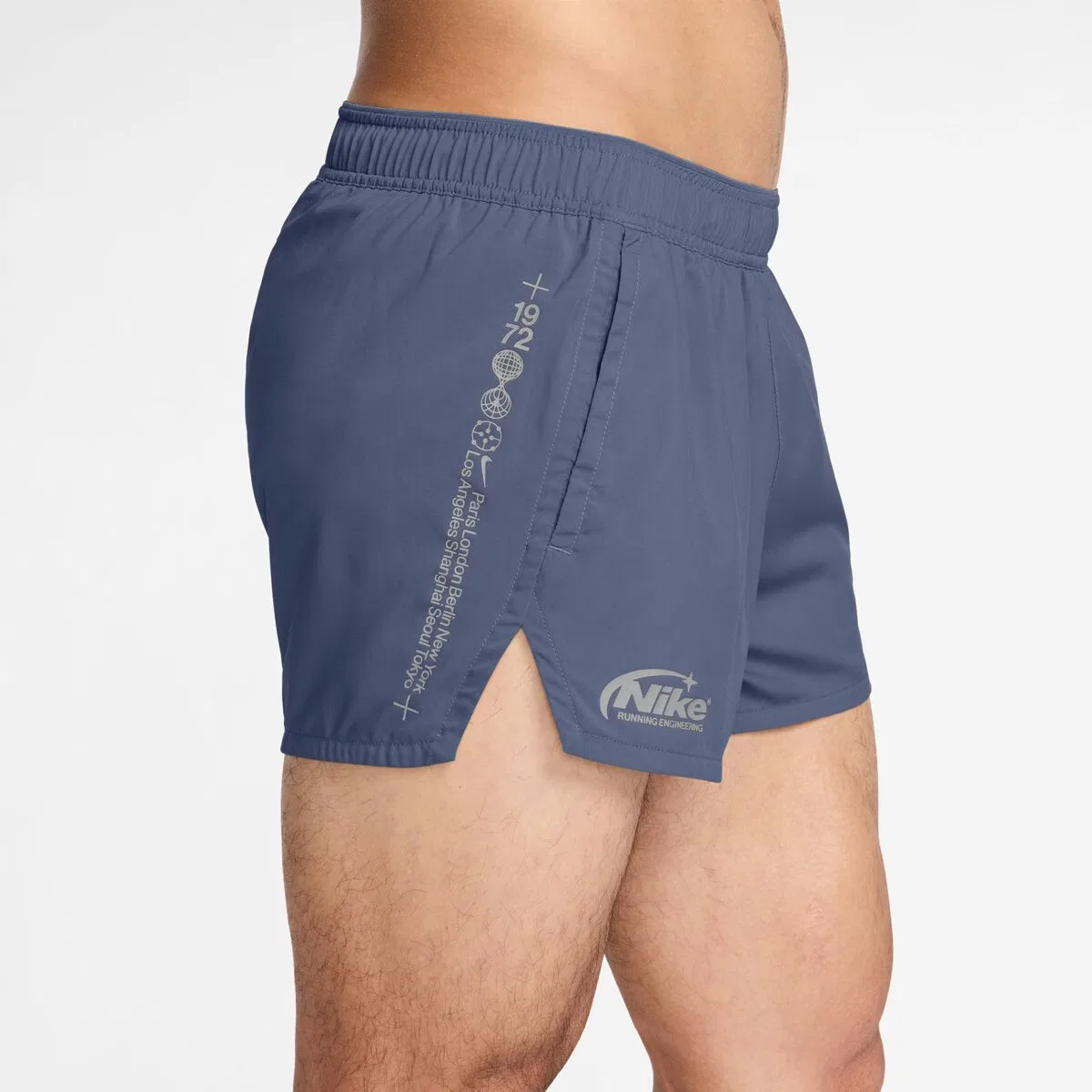 Мужские шорты для бега с перфорированной тканью Nike, Diffused Blue/Medium Ash/Reflective Silver — фото 4