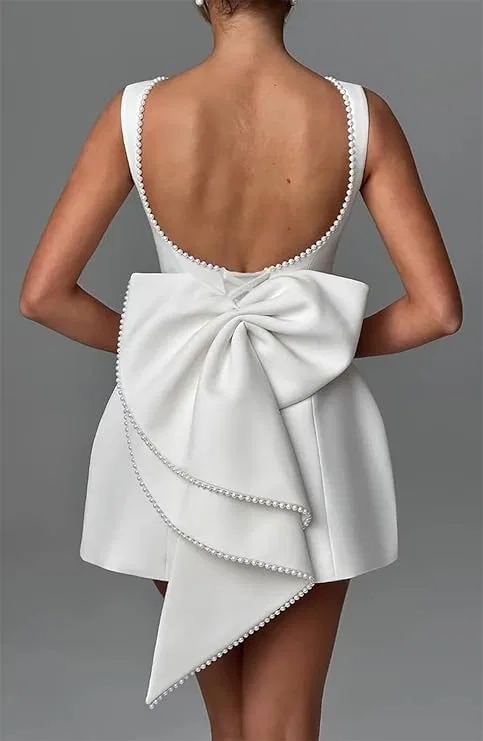 Женское коктейльное платье с жемчугом и бантом Satin Pearl, White — фото 3