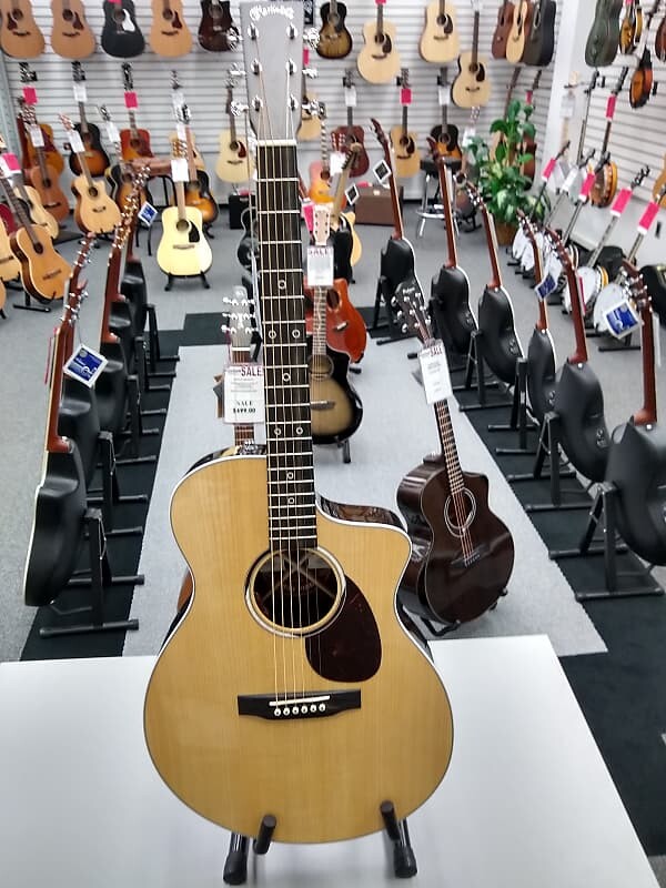 

Специальная гитара Martin SC13E SC13E Special Guitar