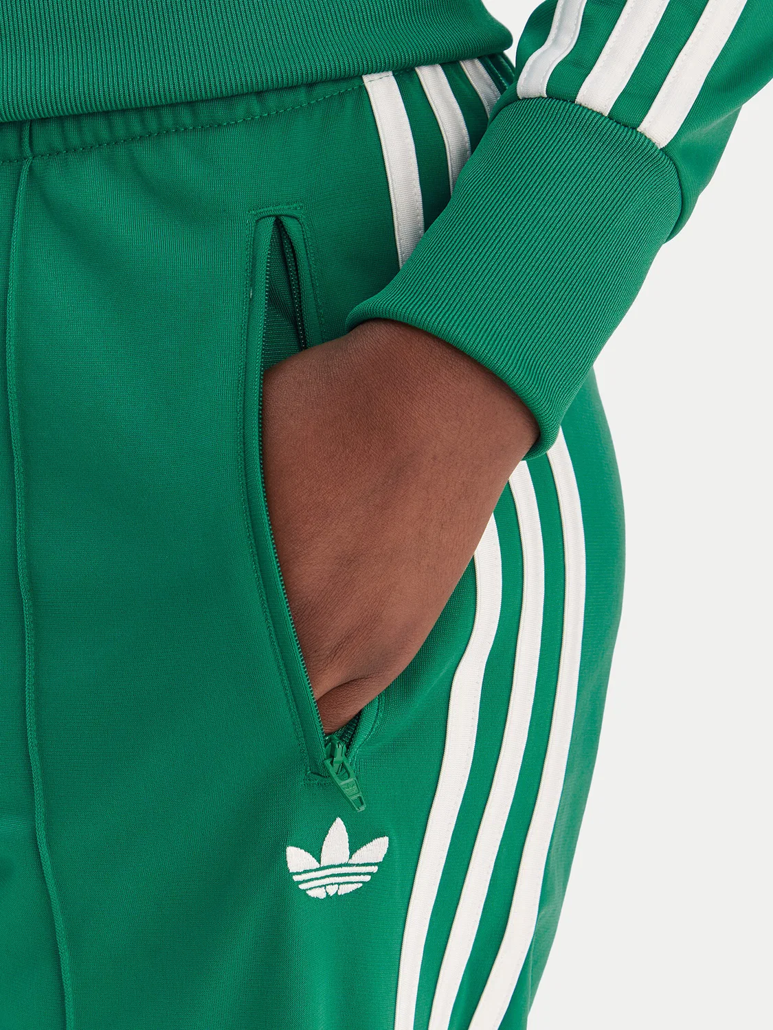 Женские спортивные штаны стандартного кроя Firebird Classic Adidas, зеленый — фото 4