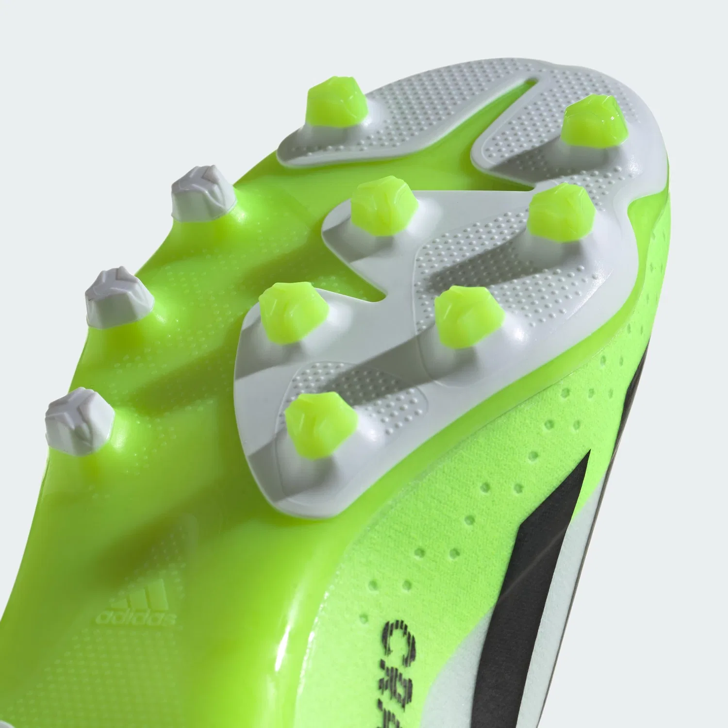 Детские футбольные бутсы для мальчиков с твердым покрытием X Crazyfast.3 Multi-ground Boots Adidas, Ftwr White Core Black Lucid Lemon — фото 4