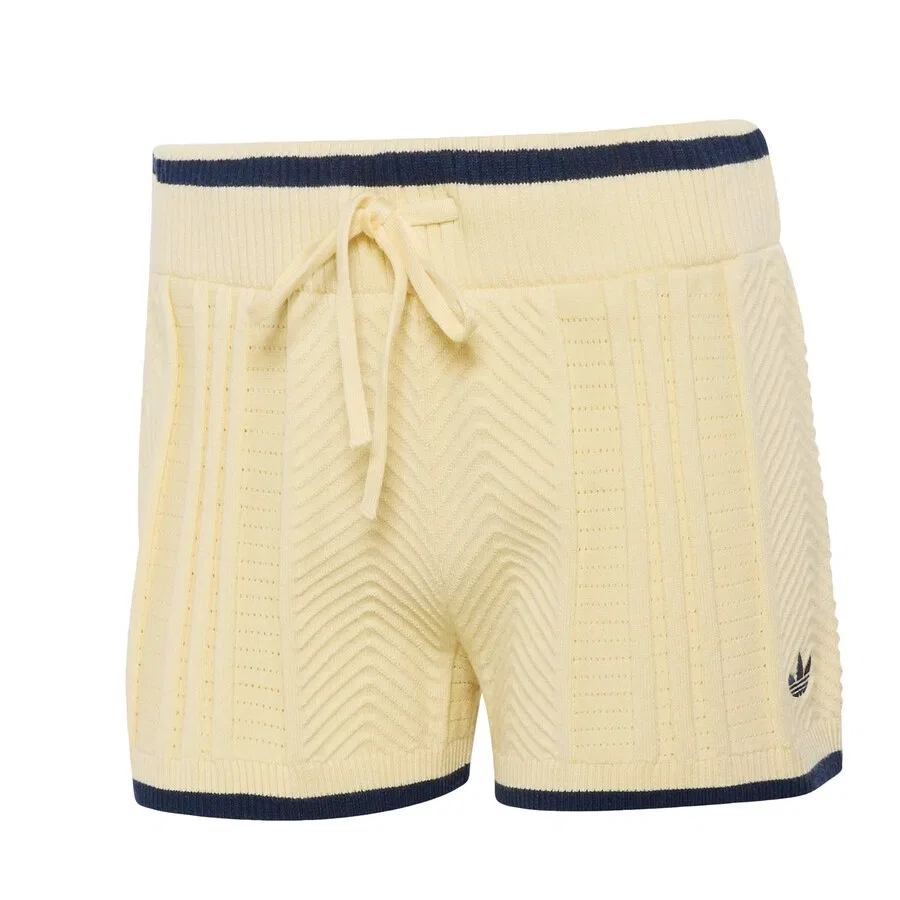 Шорты ADIDAS ORIGINALS Regular желтого цвета