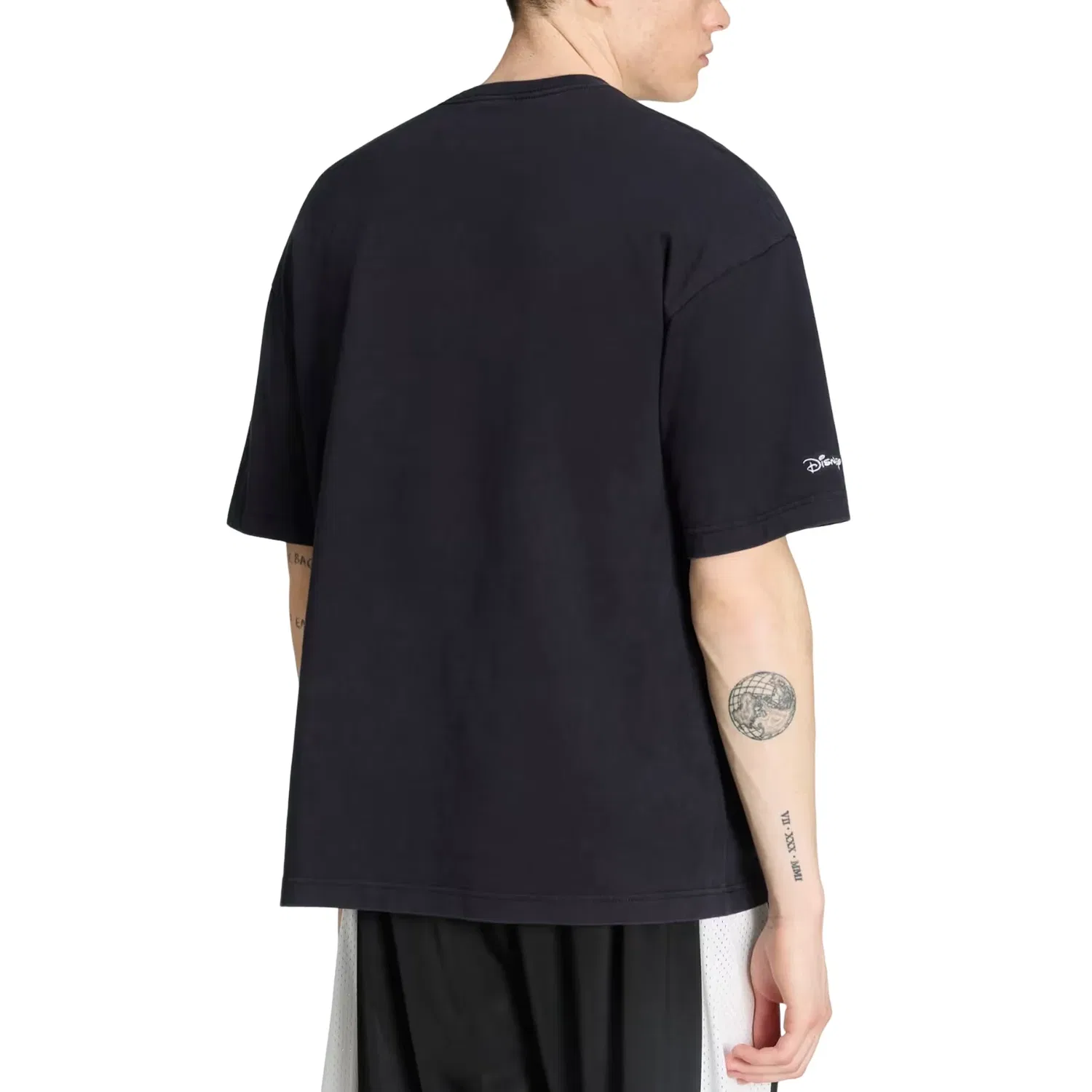 Мужская футболка Disney Mickey Mouse Dream T-Shirt Asia Sizing 'Black' adidas, черный — фото 3