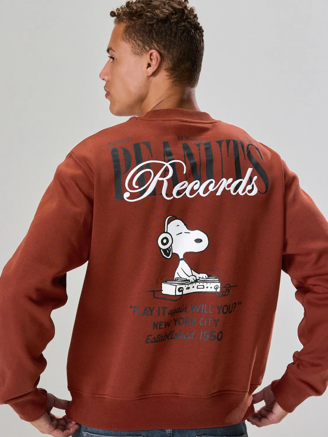 Свитшот с принтом Snoopy Next, ржаво-коричневый