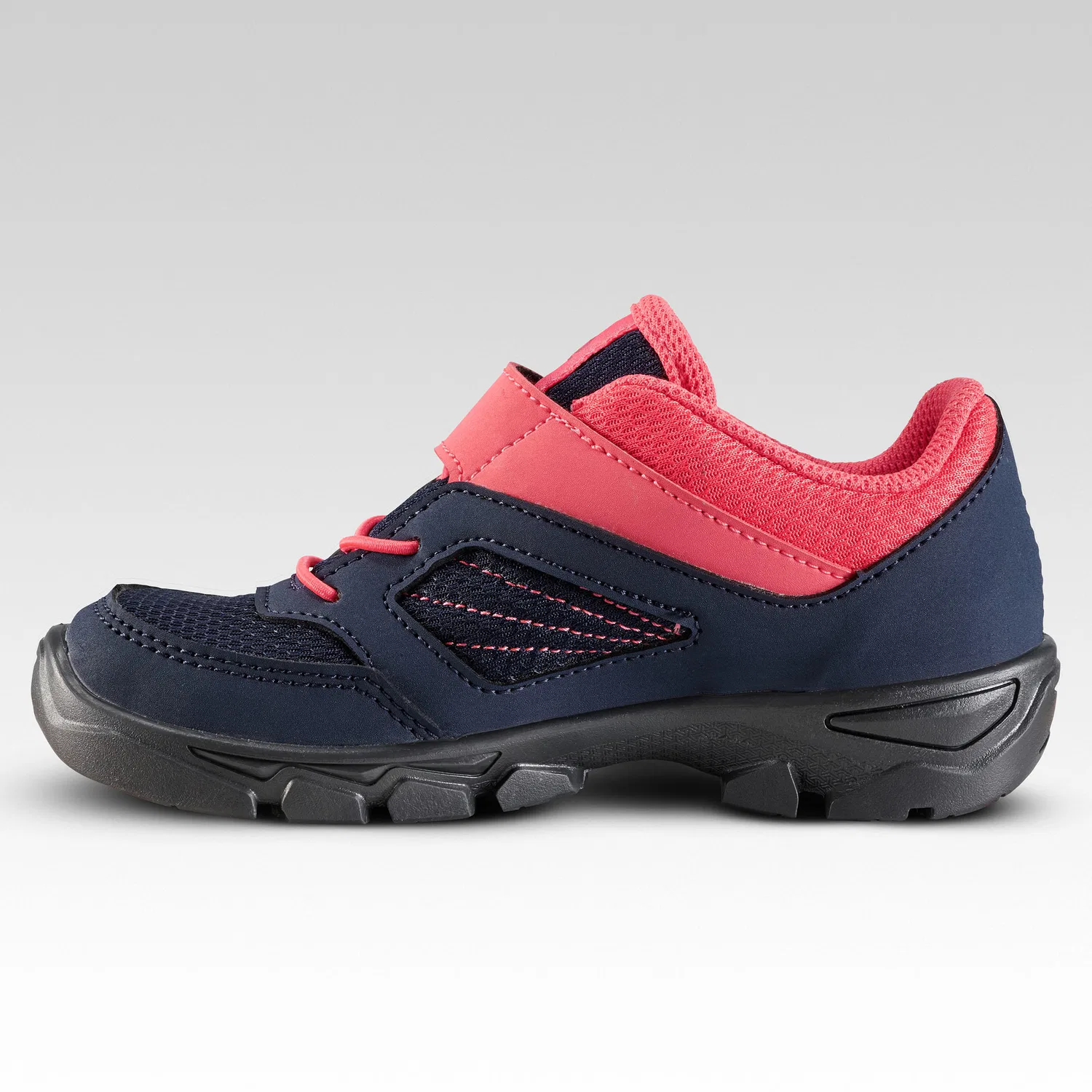 Детские ботинки для ходьбы с липучкой NH100 Quechua, Wassermelonenrosa Navyblau