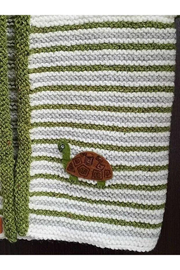 Детский кардиган для новорожденных в полоску Hand knitted children's cardigan Esmasultan, Green — фото 2