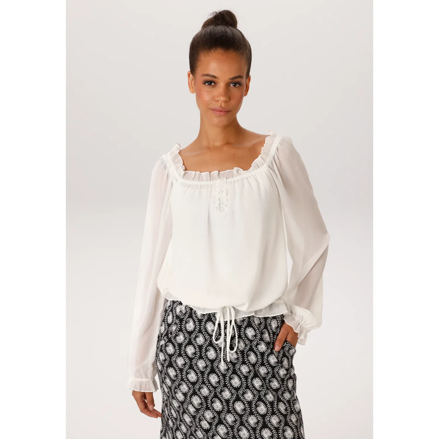 Женская блуза свободного кроя с вырезом кармен Aniston CASUAL, Off-White
