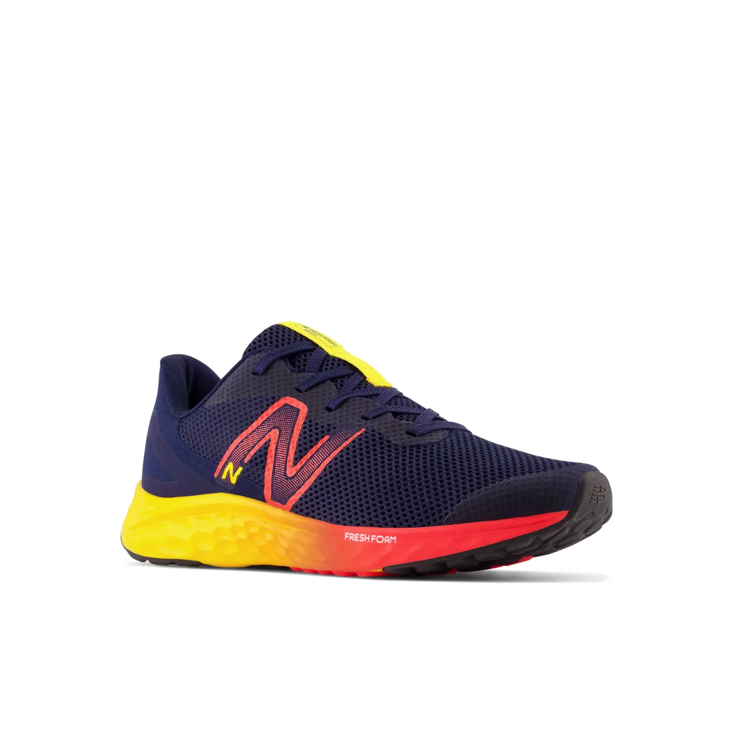 Детские кроссовки для мальчиков с дышащей сеткой Fresh Foam Arishi v4 Lace New Balance, Team Navy With Electric Red And Egg Yolk — фото 2