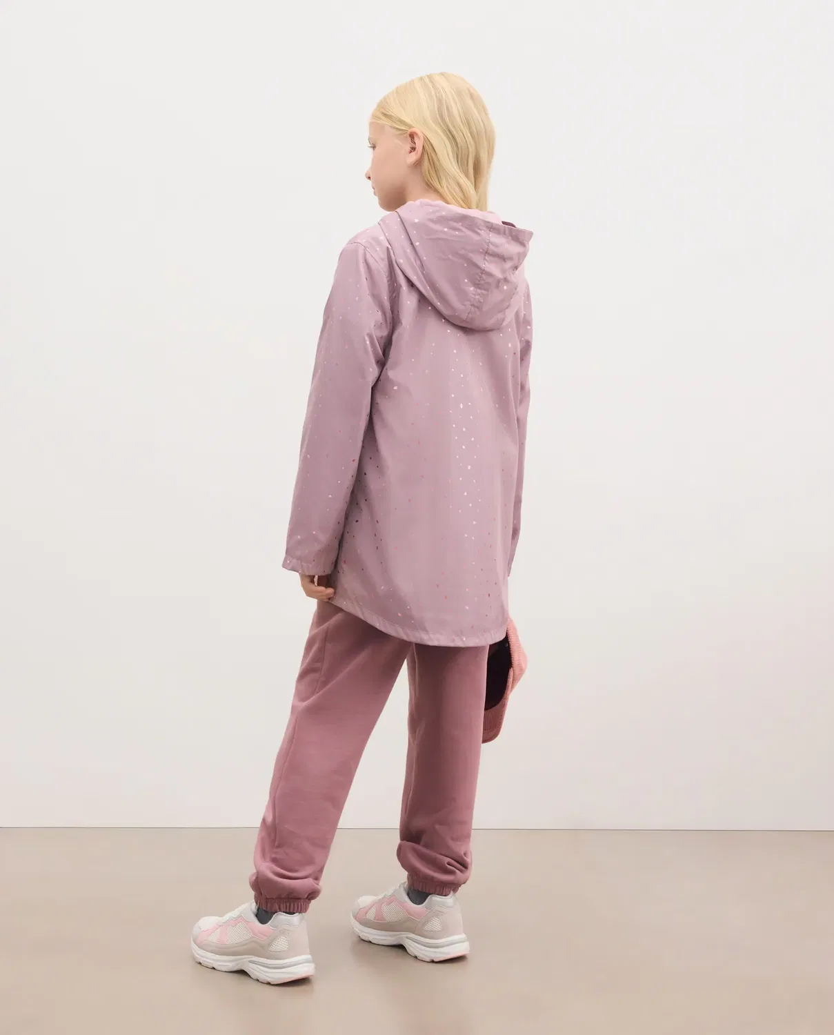 Детский плащ для девочек с принтом all over print tone to tone Kids El Corte Inglés, Rosa — фото 3