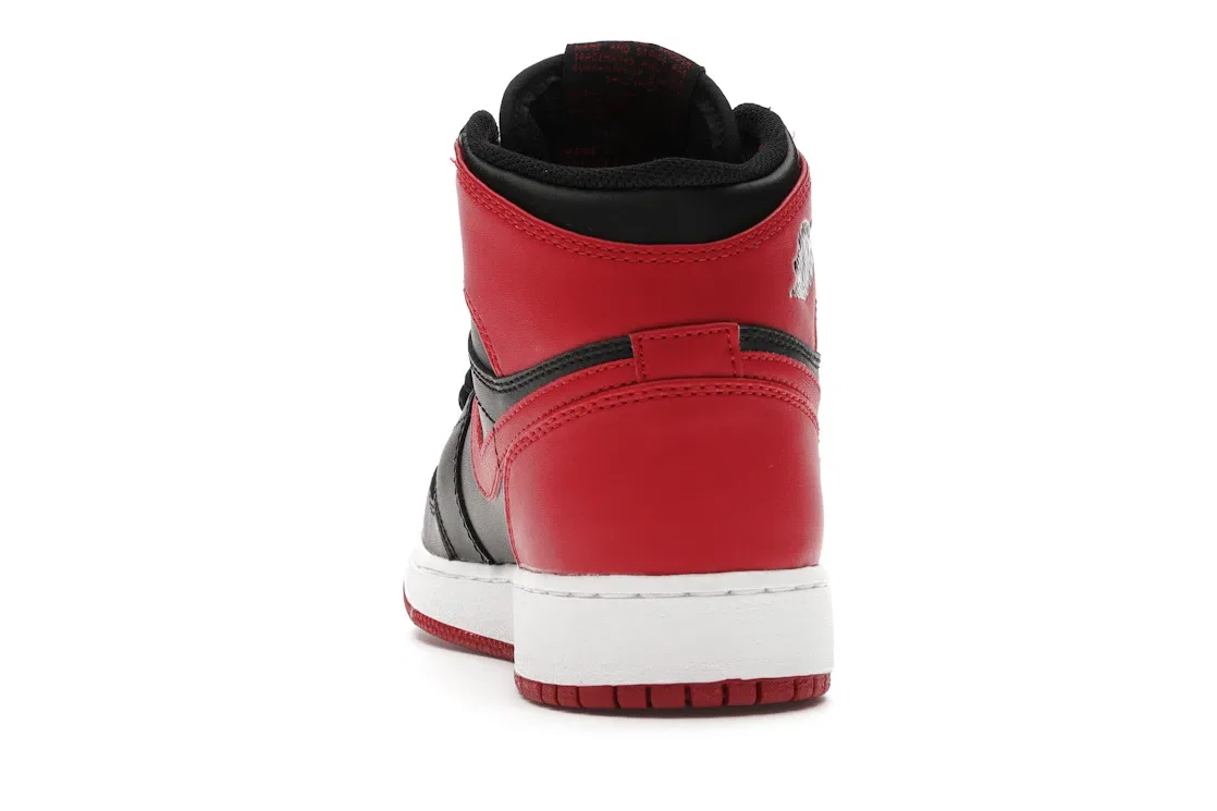 Детские кроссовки с высоким верхом Jordan 1 Retro Jordan, Black/Varsity Red-White — фото 4