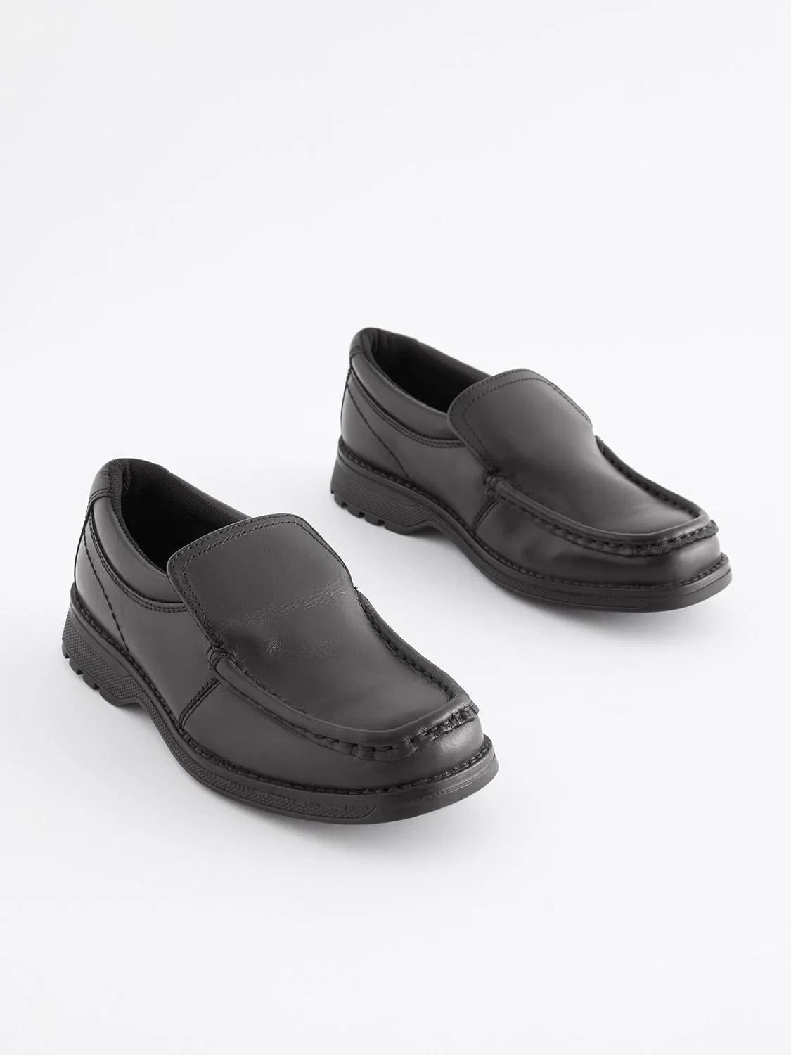 Туфли NEXT Jungen Standard Passform (F) Lederslipper für die Schule, Black — фото 2