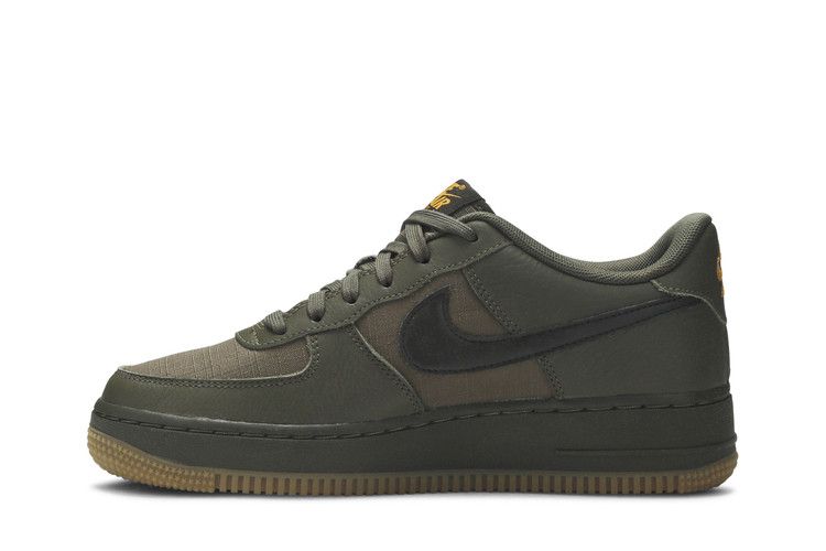 Кроссовки Nike Air Force 1 LV8 Gore-Tex BG 'Olive', зеленый — фото 4