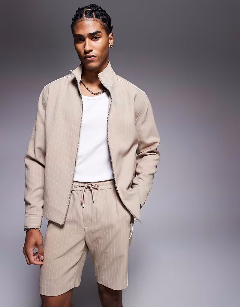 

Пиджак в тонкую полоску от River Island в цвете «камень»