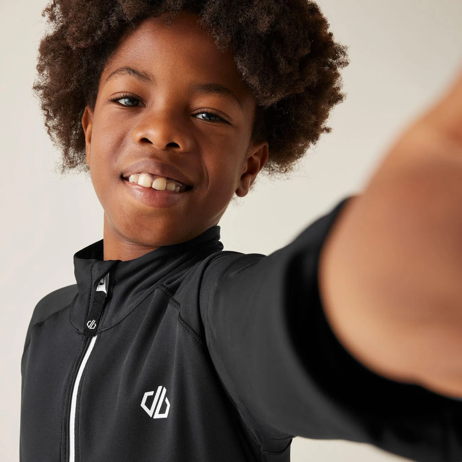 Детский свитер с принтом Kids Consist II Core Stretch Midlayer, Dare 2B, Ultraschwarz — фото 4
