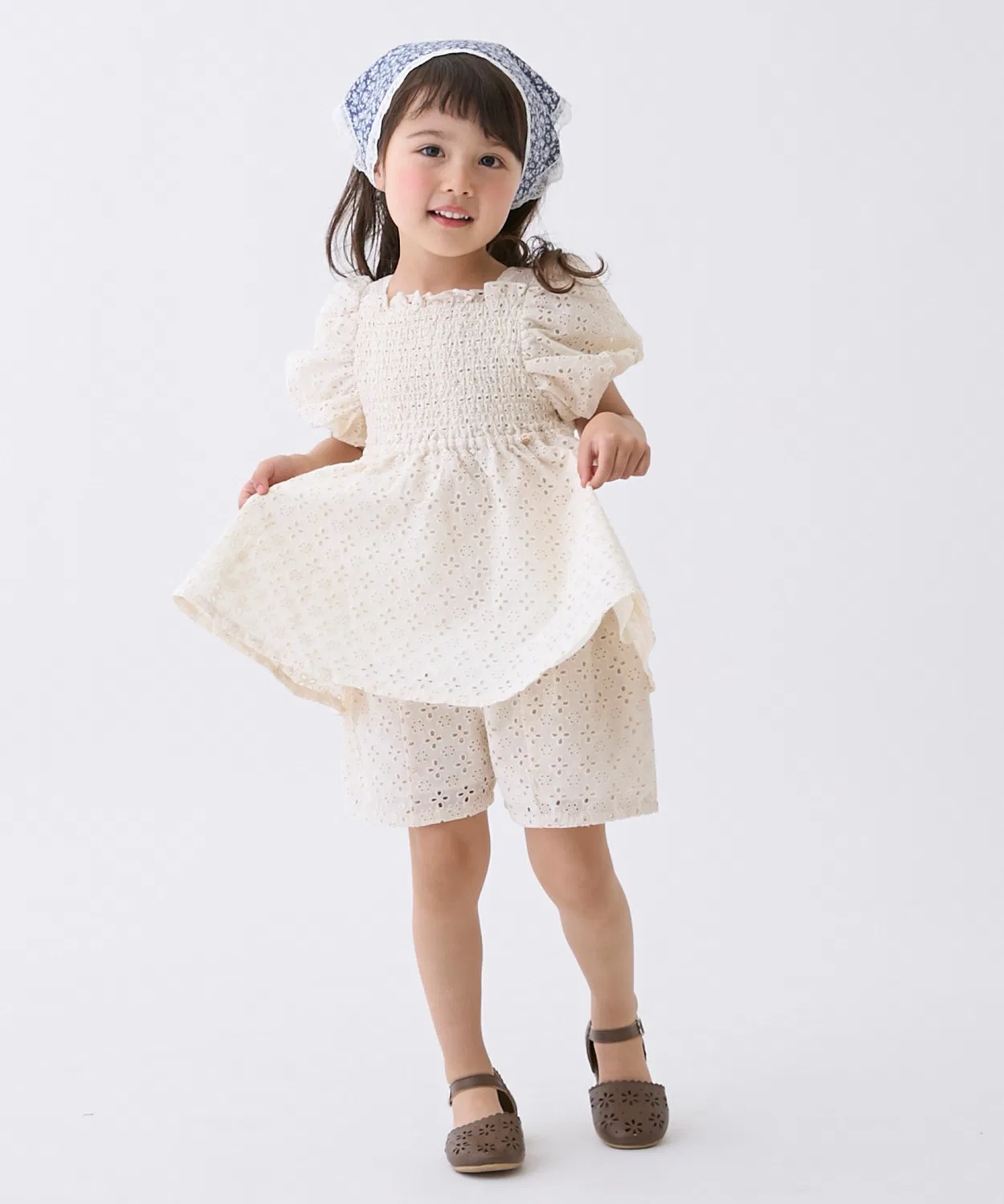 Детские шорты с кружевом и сборкой по бокам, модель Side Gather Lace, petit main, Ivory