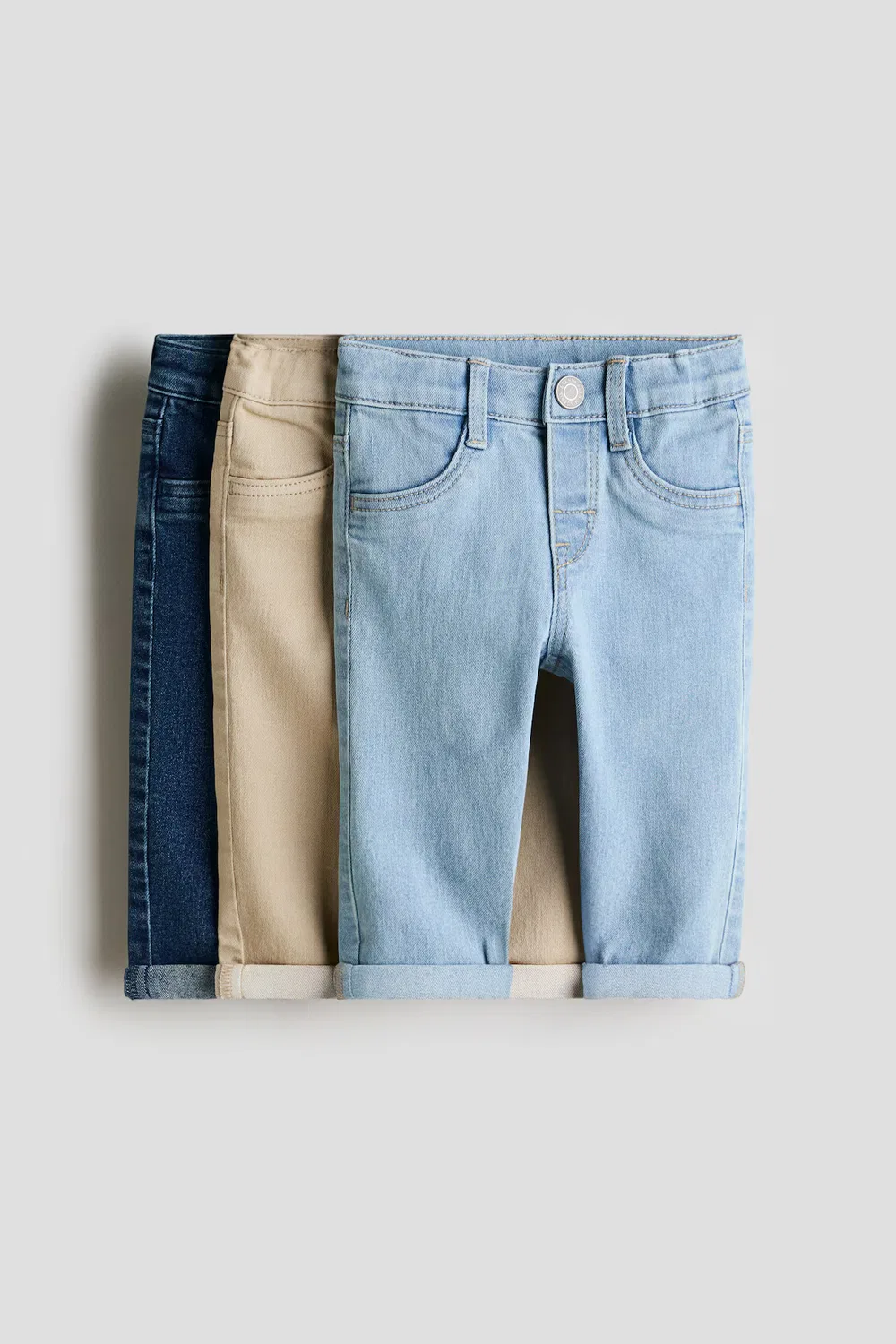 Комплект из 3 удобных эластичных джинсов зауженного кроя H&M, Denimblau/Beige