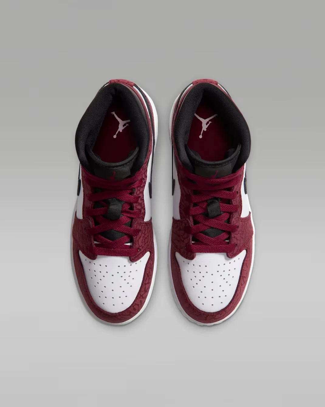 Кроссовки подростковые Nike Air Jordan 1 Mid SE, красный/белый — фото 3