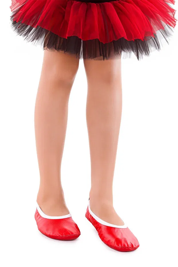 Детские балетки для девочек с коротким каблуком Kiko Kids, Red — фото 2