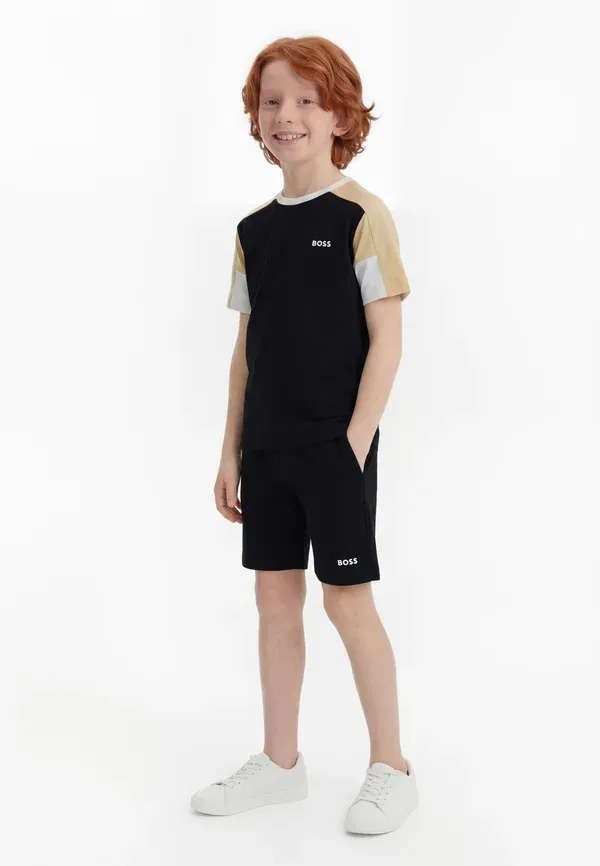 Детский и подростковый комплект - базовая футболка Boss Kidswear, черный