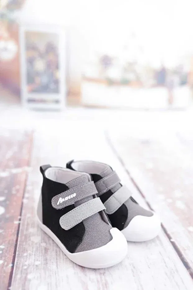 Детские туфли для мальчиков с липучкой First Step Macco Shoes, Black
