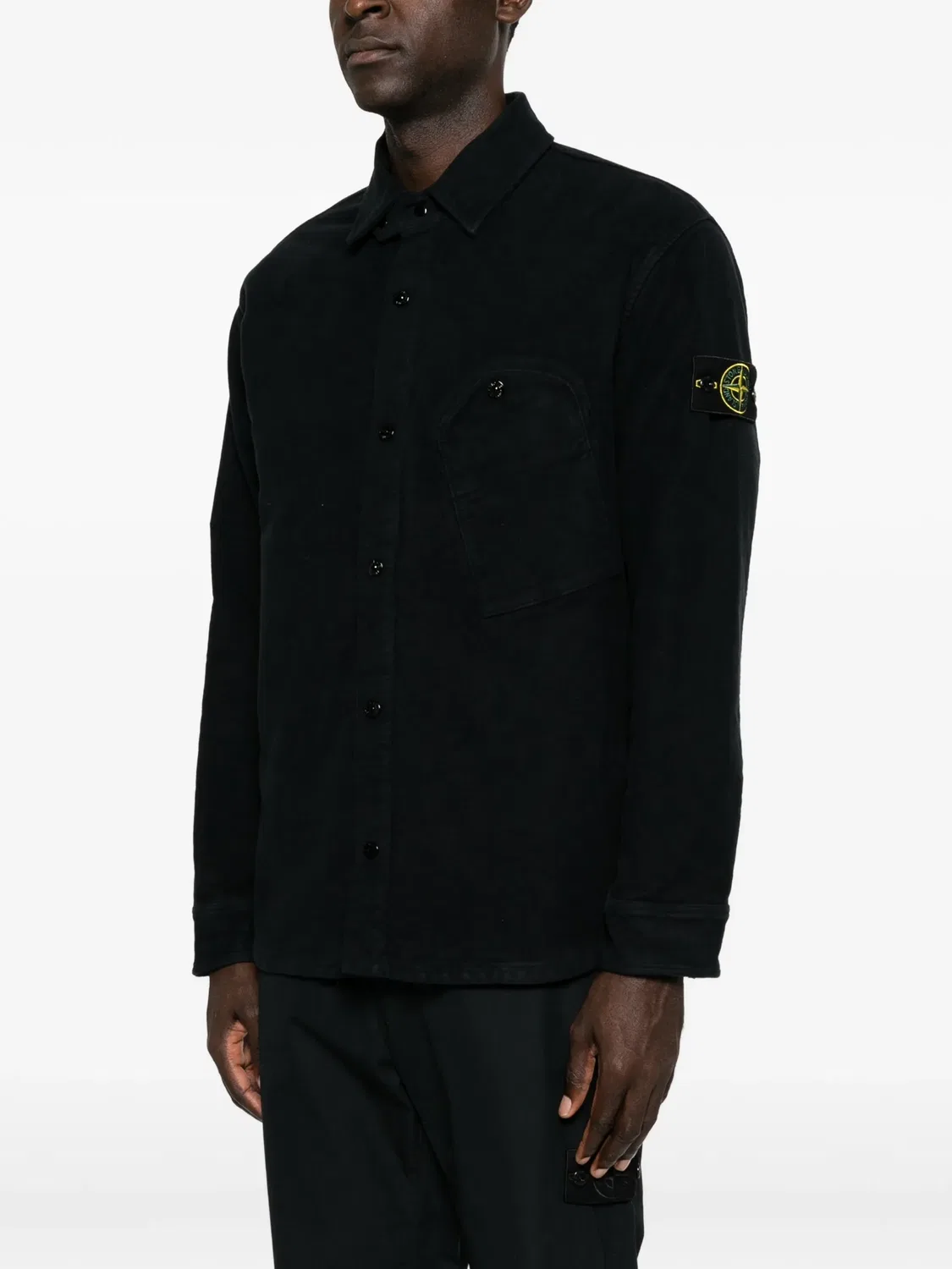 Рубашка на пуговицах с нашивкой с логотипом Stone Island, черный — фото 3