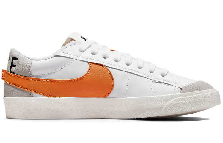 Кроссовки Nike Blazer Low 77 Jumbo, белый/оранжевый — фото 2