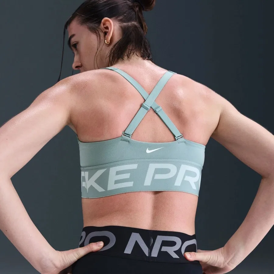 Спортивный бюстгальтер с средним уровнем поддержки Pro Indy Plunge Nike, Зеленый — фото 3