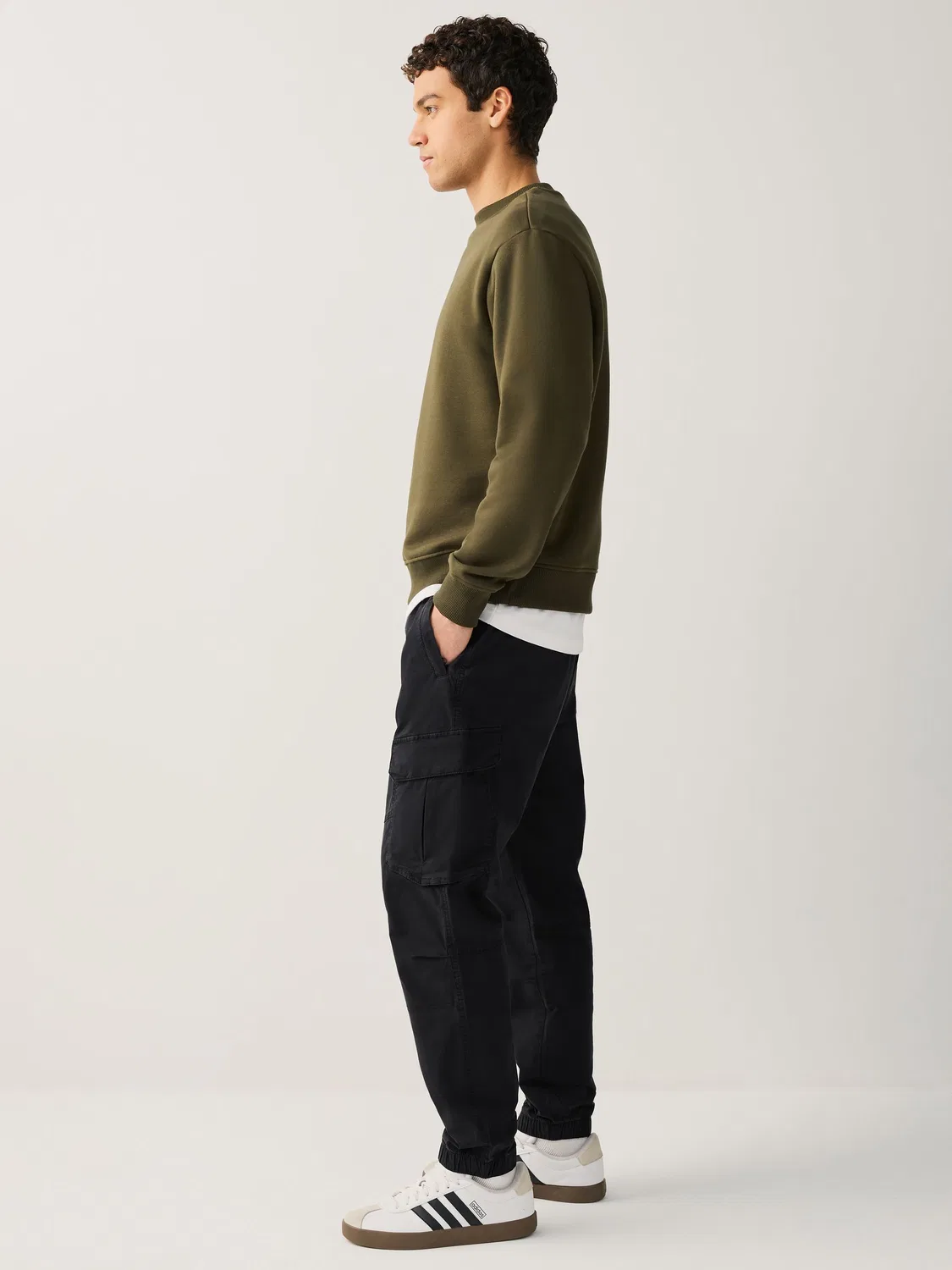 Брюки карго Regular Tapered Fit Next, черный — фото 3