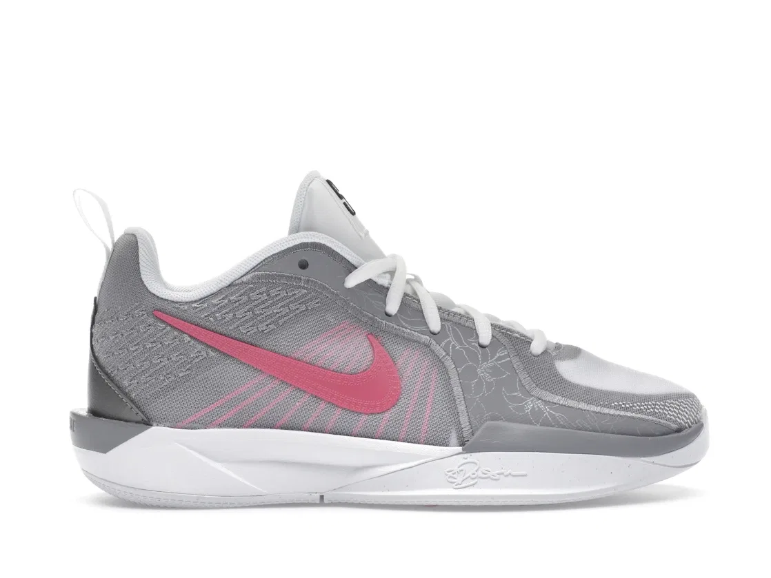 Детские кроссовки для девочек с цветочным принтом Nike Sabrina 2 Lily, White/Pinksicle/Cement Grey/Black