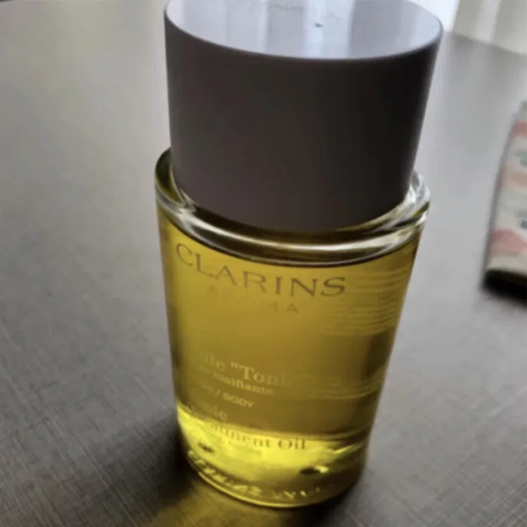 Женское масло для кутикулы увлажняющее Lightweight Firming CLARINS, 100 мл — фото 4