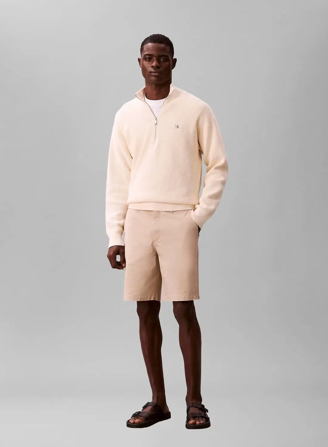 Шорты-чиносы прямые Calvin Klein, белый перец