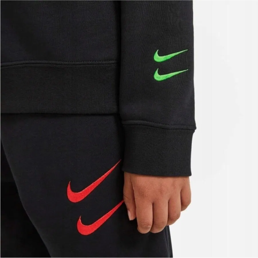 Свитшот детский с длинным рукавом Swoosh Nike, Черный — фото 4