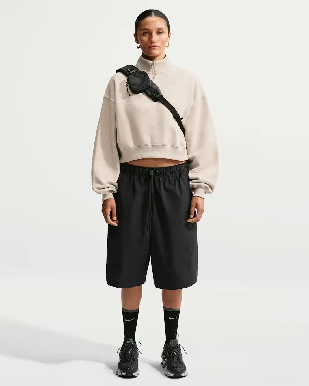 Женский укороченный топ свободного кроя с молнией на четверть длины Nike Studio Fleece Medium Weight, Cream II/Sail — фото 4