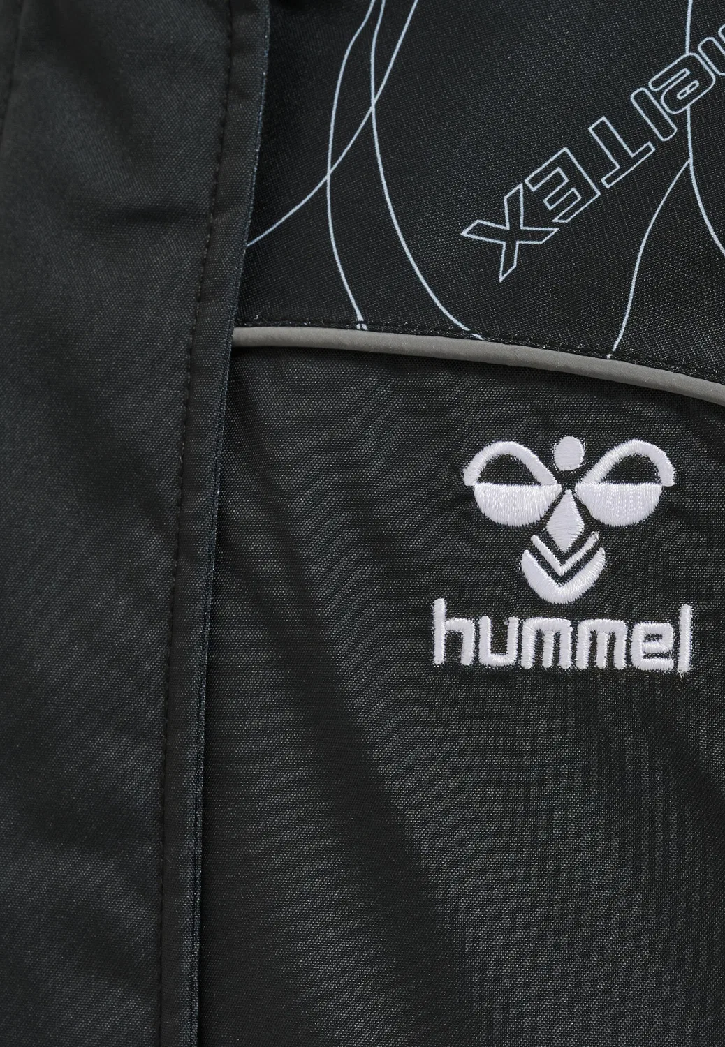Детская куртка на молнии с принтом Hmlconquer Lifestyle Hummel, Schwarz — фото 4