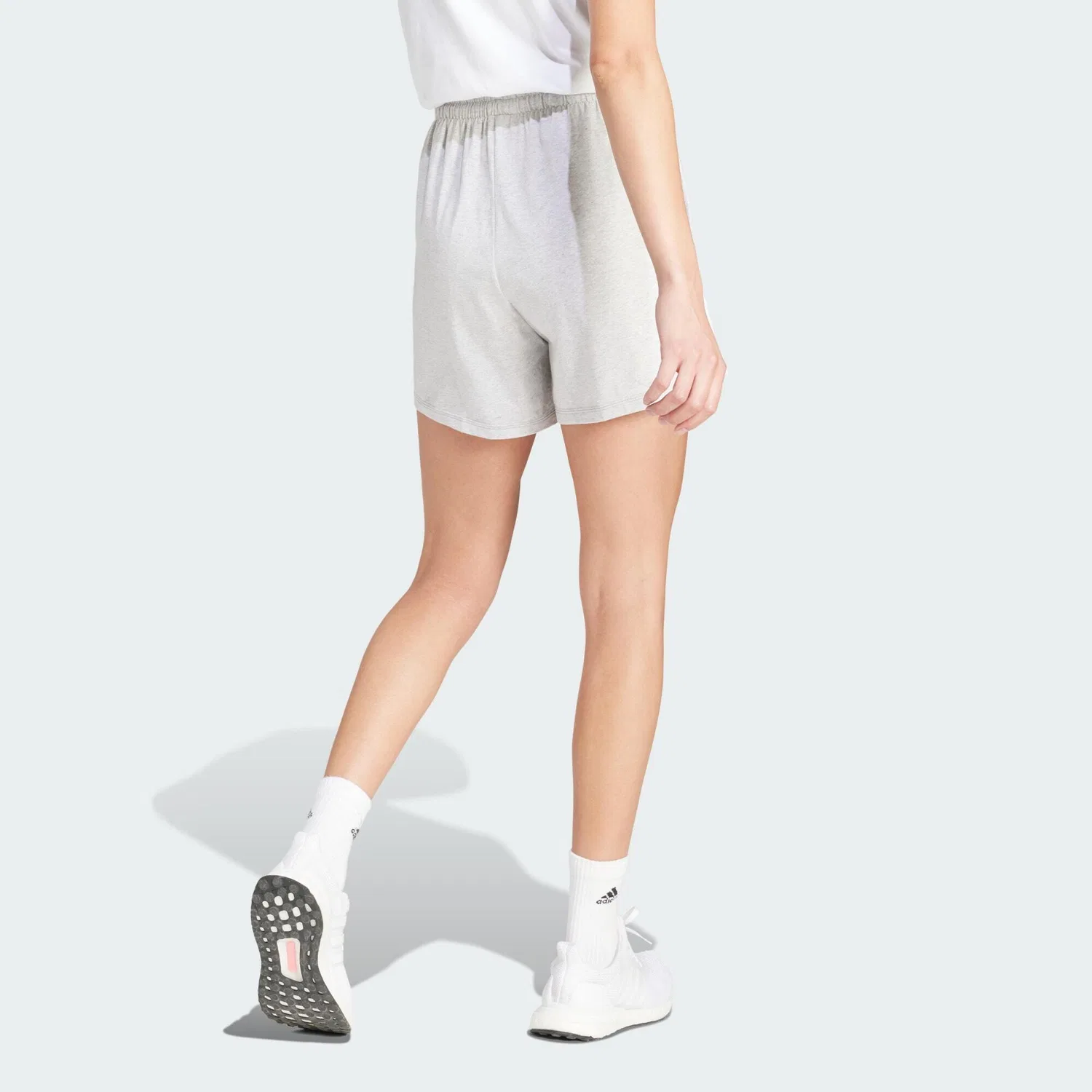 Мужские хлопковые шорты Essentials 3-Stripes Cotton Shorts Adidas, Hellgrau Weiss — фото 3